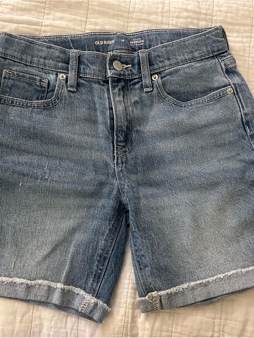 Old Navy Women's Light Wash Denim Bermuda Shorts